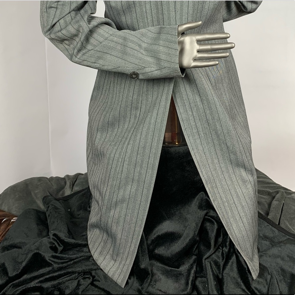 Vintage long tailored Yves Saintt Laurent jacket - Picture 2 of 7